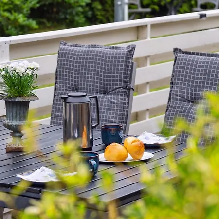 Imre - 300m From The Sea By Interhome